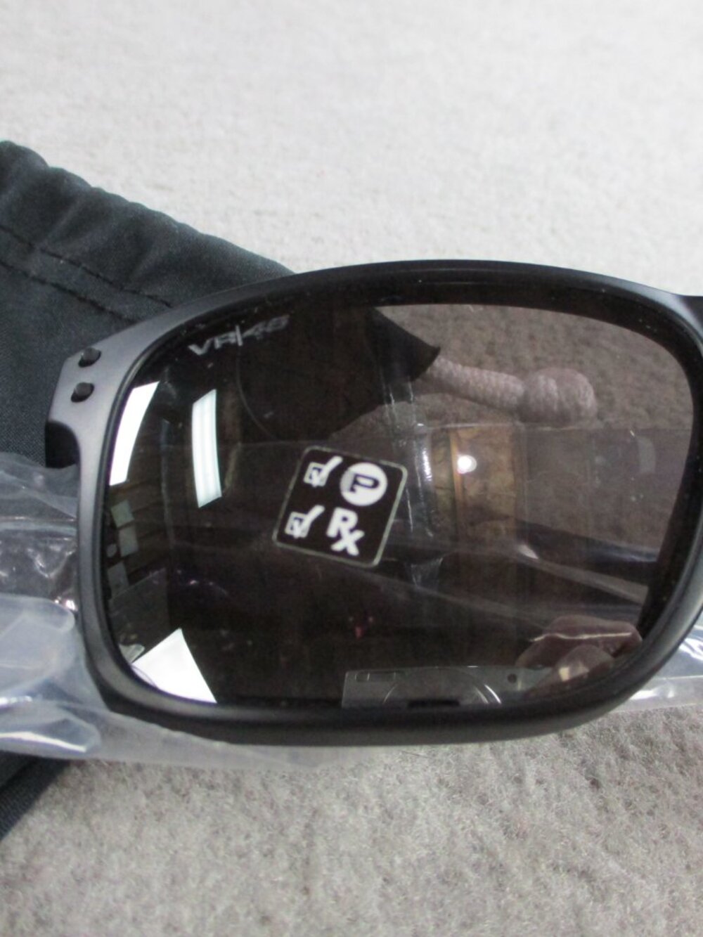 Oakley Holbrook MIX Sunglasses Black Polarized Prescription Lenses 009384 - Picture 3 of 6